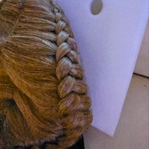 Hand Braided Synthetic Deep Wave Lace Wig plus free zippered wig bag with hanger - Picture 9 of 10